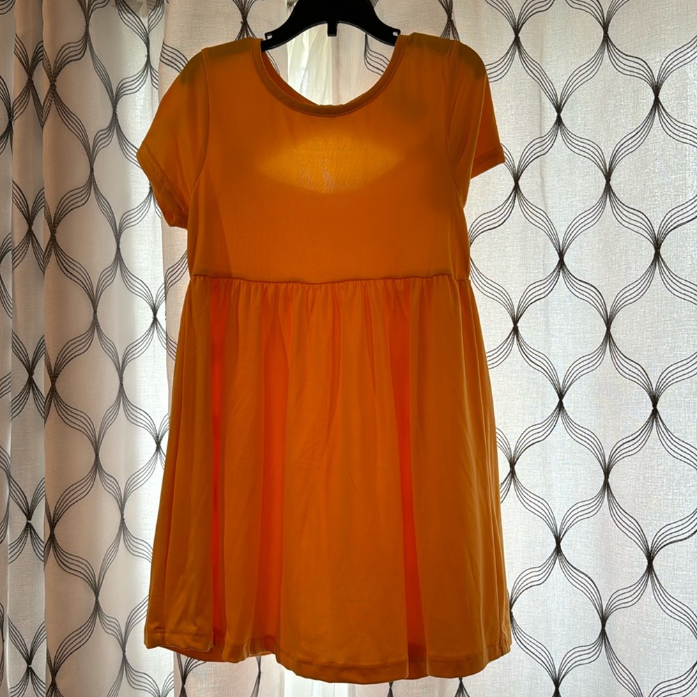 Girls yellow short sleeved sundress